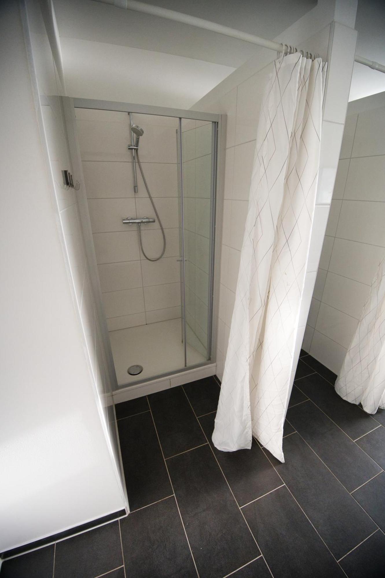 Hostel Messe Laatzen Bagian luar foto