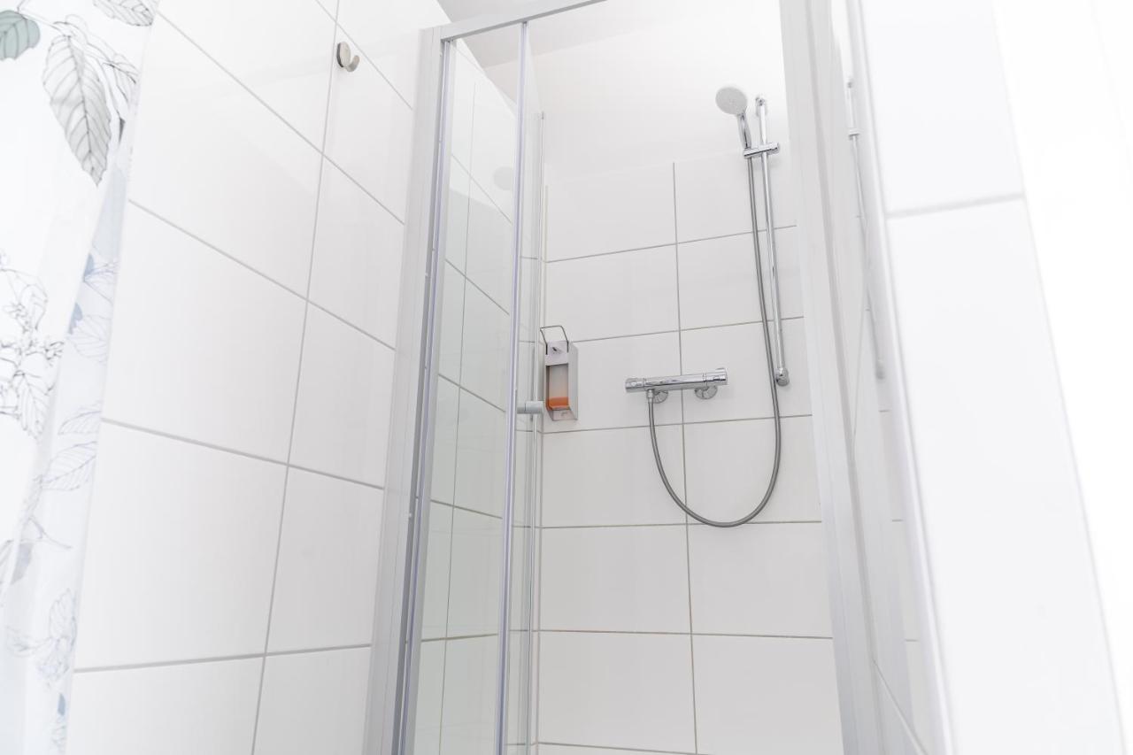 Hostel Messe Laatzen Bagian luar foto